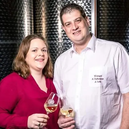 Konukevi Ferienweingut Arnold Fuhrmann & Sohn 4*
