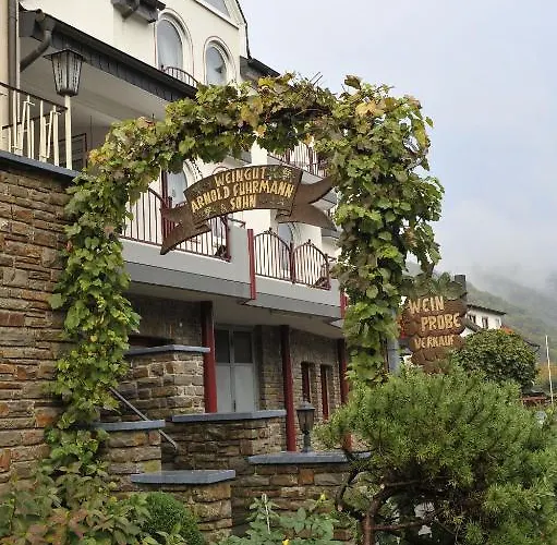 게스트하우스 Ferienweingut Arnold Fuhrmann & Sohn 4*