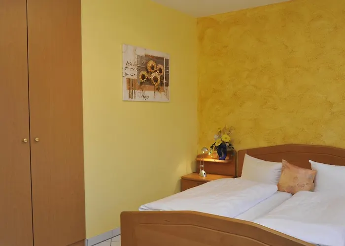 Ferienweingut Arnold Fuhrmann & Sohn 엘렌츠폴터스도프